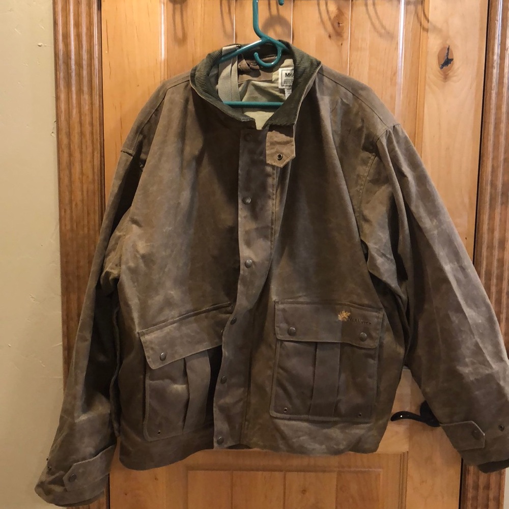 Hunting jacket water resistant